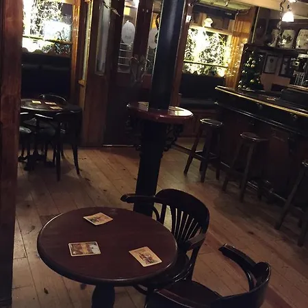 Racey Byrnes Bar & Accomodation Carlow